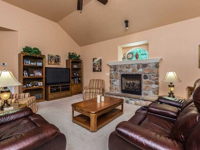 1 Bassingham Ln, Bella Vista, AR 72715 - photo 5