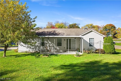 7106 Woodell Ave NE, Canton, OH 44721 - photo 3