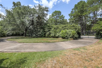 816 Bunker Hill Rd, Houston, TX 77024 - photo 3