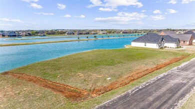 3900 Upper Lake Cir, Granbury, TX 76049 - photo 3