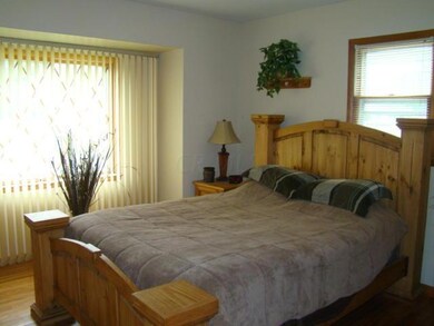 1625 Valley View Dr, Logan, OH 43138 - photo 3