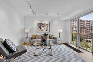 Harbour Square unit N424, Washington, DC 20024 - photo 2