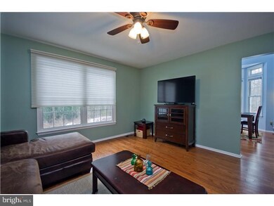 220 Bromley Place, Trenton, NJ 08691 - photo 7