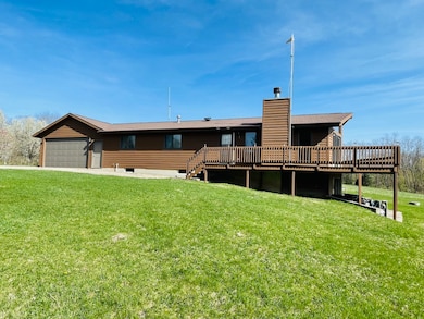 19-28 Hidden Valley Dr, Lanark, IL 61046 - photo 3