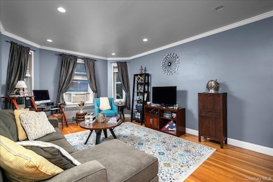 Gaylord unit 1A1A, White Plains, NY 10605 - photo 7