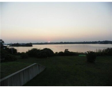 129 Twin Peninsula Ave, Wakefield, RI 02879 - photo 4