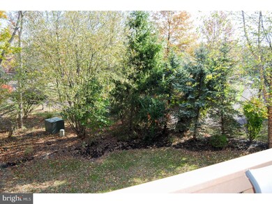 2515 Crestline Dr, Lansdale, PA 19446 - photo 3