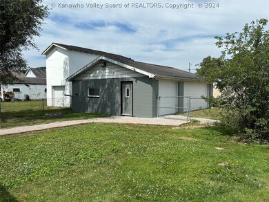 417 18th St, Dunbar, WV 25064 - photo 7