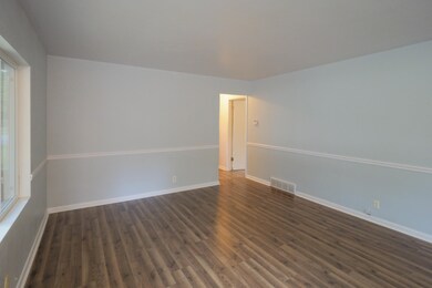 3010 Alpine St-106