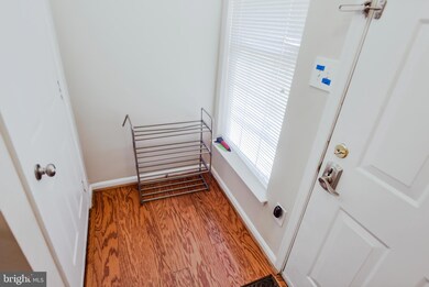 5003 Hollington Dr, Owings Mills, MD 21117 - photo 4