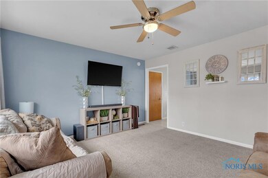 609 Charles Ave, Findlay, OH 45840 - photo 6