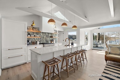 05-6365 Old Allegan Rd int wm -5