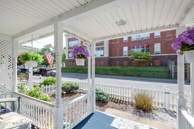 12 Defoe St, Pittston, PA 18640 - photo 6