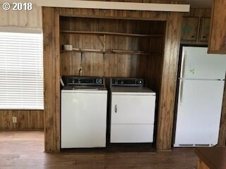 29450 Ellensburg Ave unit 404, Gold Beach, OR 97444 - photo 7