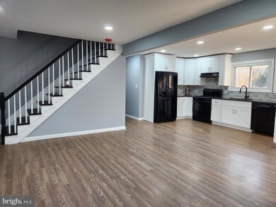 1910 River Rd, Burlington, NJ 08016 - photo 4