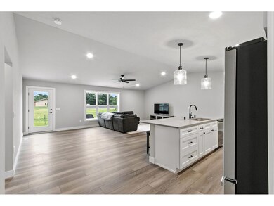 101 Hillside Rd, Caledonia, WI 53901 - photo 5