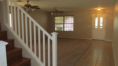 LIVING RM PIC 2