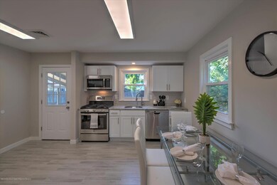 08-KITCHEN