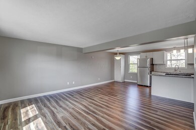 6557 Calgary Ct, Columbus, OH 43229 - photo 5