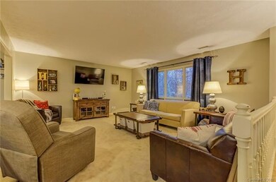 Spacious living room