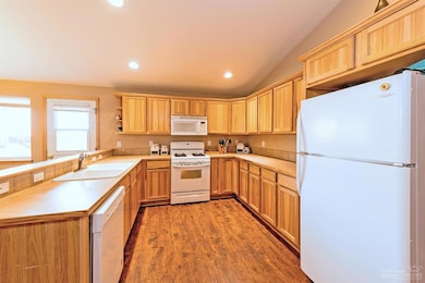 1956 NW Joshua Tree Ct, Redmond, OR 97756 - photo 6