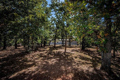 18251 Skyridge Rd, Newalla, OK 74857 - photo 2