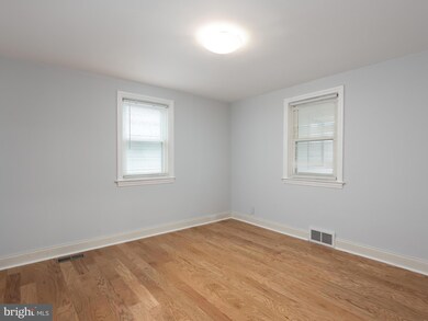 53 Evergreen Ave, Broomall, PA 19008 - photo 5