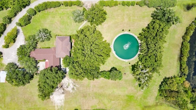 1407 W Main St, Perry, FL 32347 - photo 4