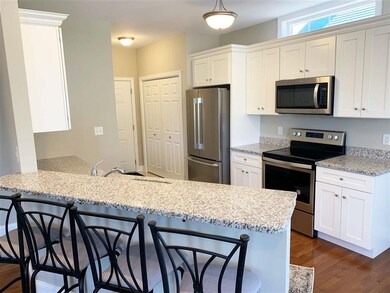 31 Harvest Moon Rd unit 29, Londonderry, NH 03053 - photo 4