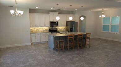Dining and Kitchen and Cafe