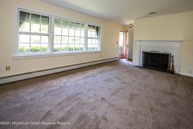 18 Hemlock Ct, Middletown, NJ 07748 - photo 5