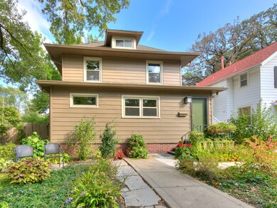1147 36th St-6