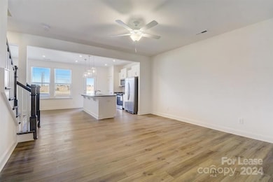 3853 Hayden Ln unit Litchfield, Sherrills Ford, NC 28673 - photo 4