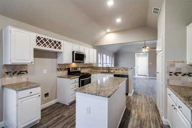 6014 Hawkeye Rd, Rowlett, TX 75089 - photo 7