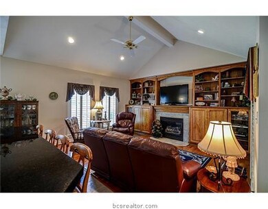 Den/Family/Great Room.