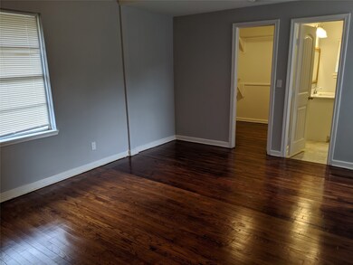 606 Bizerte St, Houston, TX 77022 - photo 5