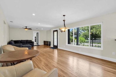 2801 Tifton St S, Gulfport, FL 33711 - photo 4