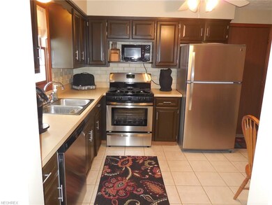eat in Kitchen with newer stainless steel  applian