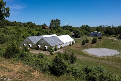 154 Meadows Rd, Lafayette, NJ 07848 - photo 5