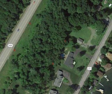 The red dots are approximate property corners.