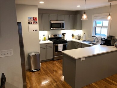 194 Franklin St unit 1, Cambridge, MA 02139 - photo 2