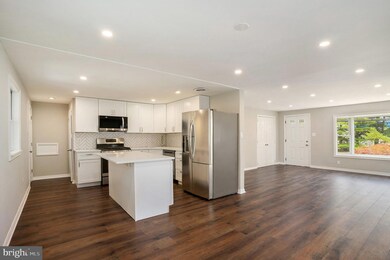 744 Mearns Rd, Warminster, PA 18974 - photo 5