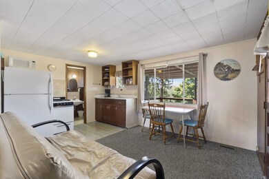 LAKEFRONT LAKE VIEW VACATION RENTAL