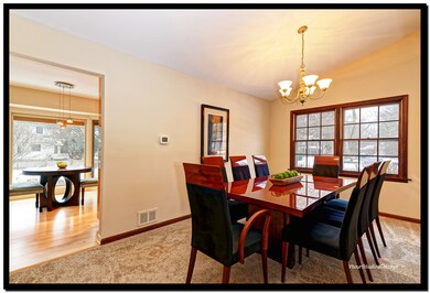 1500 Apache Dr, Naperville, IL 60563 - photo 7