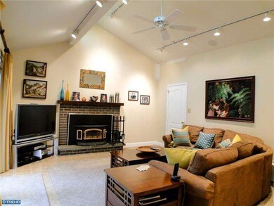 110 Penn Oak Rd, Flourtown, PA 19031 - photo 4