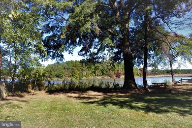 128 N Lake Dr, Stevensville, MD 21666 - photo 5