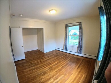 90 Gibbs Ave unit 1st Floor, Newport, RI 02840 - photo 5