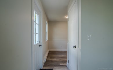 37 Walnut St, Putnam, CT 06260 - photo 4