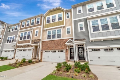 2710 Hunter Woods Dr unit 634, Apex, NC 27502 - photo 3