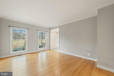 7584 Cannoneer Ct, Warrenton, VA 20186 - photo 5